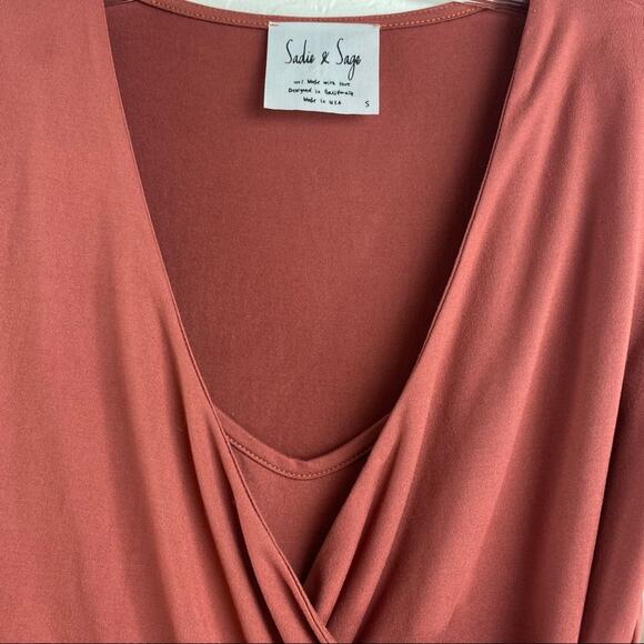 Sadie & Sage Copper Rust Surplice Faux Wrap Midi Dress Small S New NWT - Picture 4 of 7